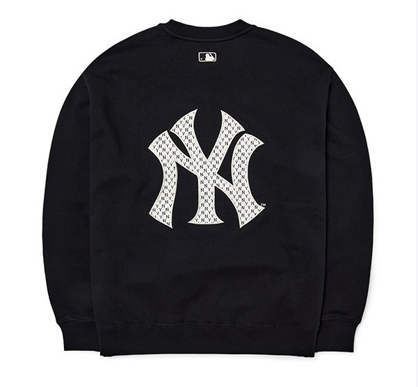 Ao -Ni -MLB -Monogram -Logo- Overfit -Sweatshirt- New -York -Yankees- 3AMTM0124-50BKS- Den